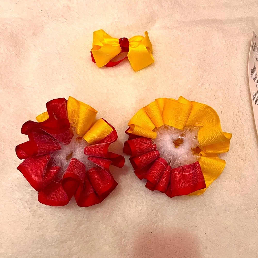 Headband and leg ruffles
